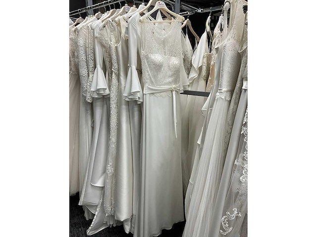 28 bruisjurken novia d’art (totaalprijs) - afbeelding 8 van  66