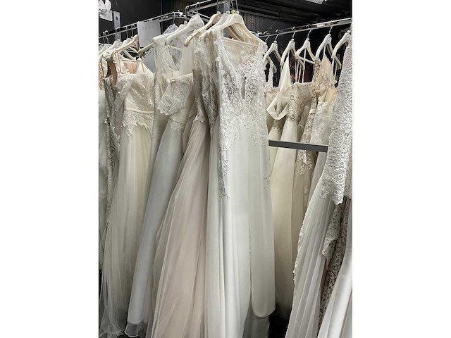 28 bruisjurken novia d’art (totaalprijs) - afbeelding 19 van  66