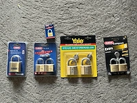 28 hangsloten abus/yale - afbeelding 2 van  2