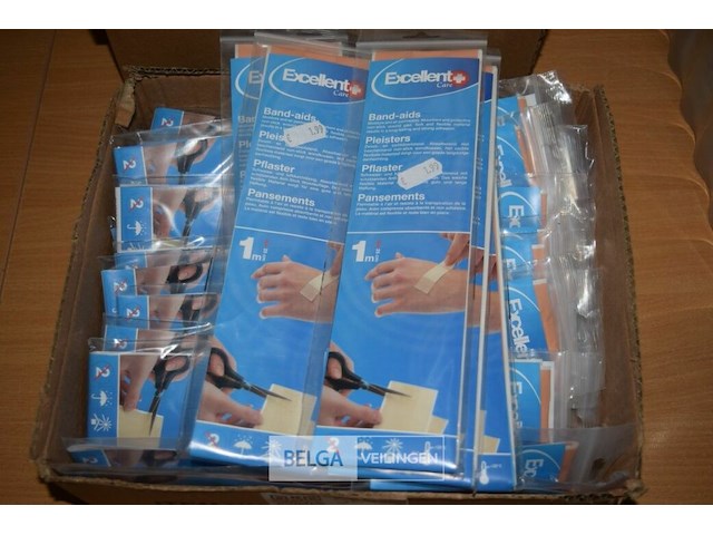 28 pakjes pleisters 1m - afbeelding 1 van  2