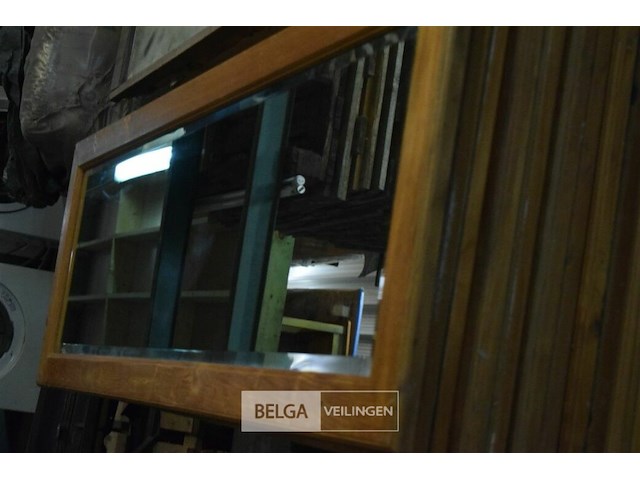 ±28 spiegels in houten kader - afbeelding 3 van  3