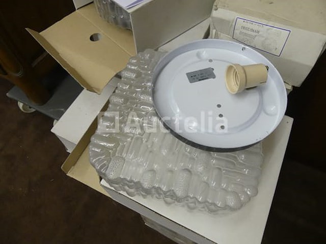 28 vintage plafondlampen - afbeelding 1 van  5