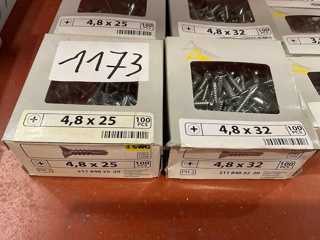 28 x dozen schroeven met afdekplaatje; zelfborende schroeven - afbeelding 2 van  7