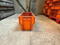 ± 280 kunststof bakken - afbeelding 2 van  3