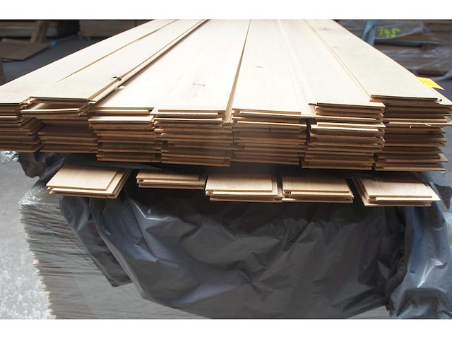 28,60 m² eiken planchetten 14mm - afbeelding 2 van  4