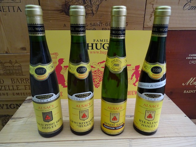 28x 37,5cl diverse flesjes van jean hugel - afbeelding 1 van  6