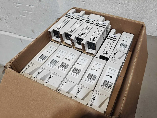 28x philips master sdw-t 100w/825 pg12-1 gasontladingslampen (warm goud - nieuw) - afbeelding 1 van  7