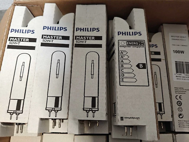 28x philips master sdw-t 100w/825 pg12-1 gasontladingslampen (warm goud - nieuw) - afbeelding 4 van  7