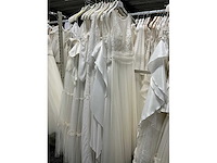 29 bruidsjurken villais (totaalprijs) - afbeelding 14 van  62