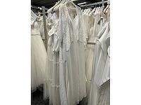 29 bruidsjurken villais (totaalprijs) - afbeelding 17 van  62