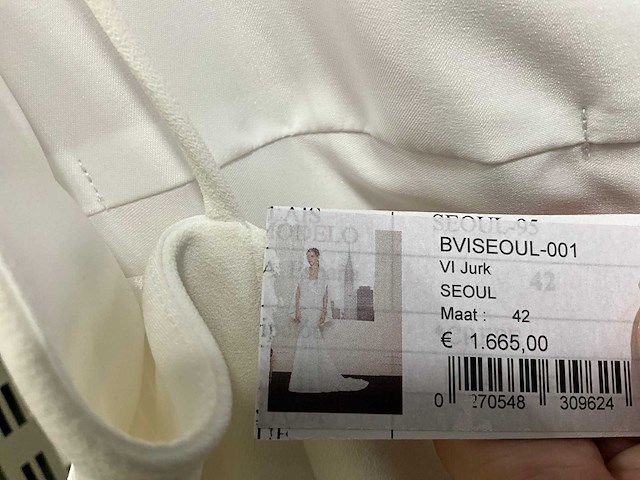 29 bruidsjurken villais (totaalprijs) - afbeelding 25 van  62