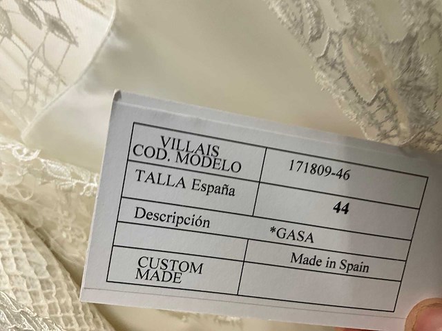 29 bruidsjurken villais (totaalprijs) - afbeelding 53 van  62