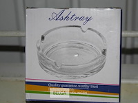 ±29 glazen asbakken - afbeelding 2 van  3