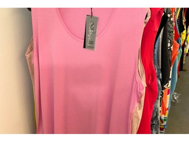 290 mouwloze damestops - afbeelding 11 van  14