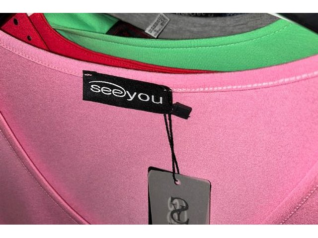 290 mouwloze damestops - afbeelding 12 van  14