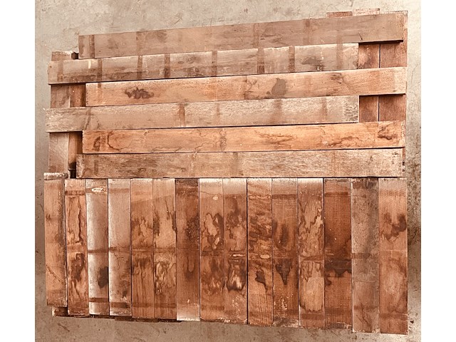 29,9 m² patagonische notelaar ovendroog gezaagd - afbeelding 2 van  5