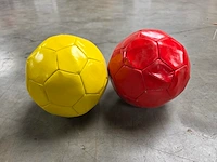 (29x) voetballen en speelhamer