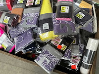 2lif palletdeal met o.a. tafellopers en display stof - afbeelding 4 van  6