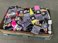 2lif palletdeal met o.a. tafellopers en display stof - afbeelding 5 van  6