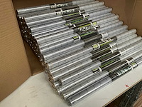 2lif rol statische raamfolie square 67,5 x 150 cm (65x) - afbeelding 2 van  6