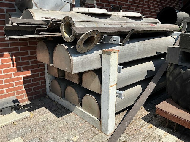 2m30 - inox - voerbak (11x) - afbeelding 1 van  3