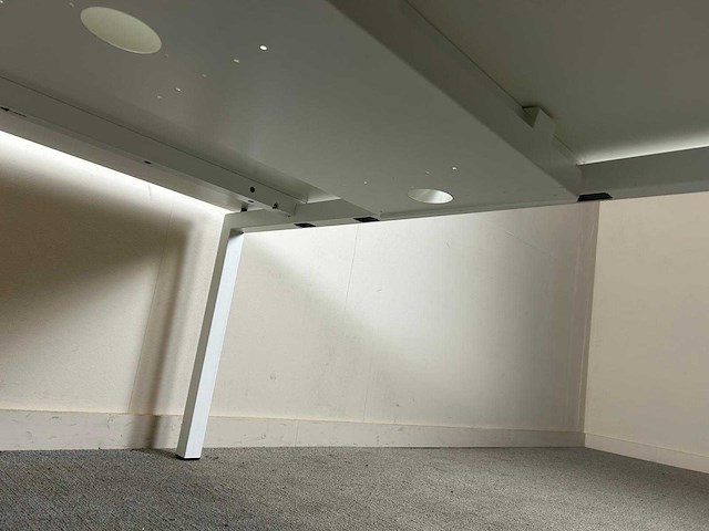 2p-workbench - bureautafel - afbeelding 8 van  8