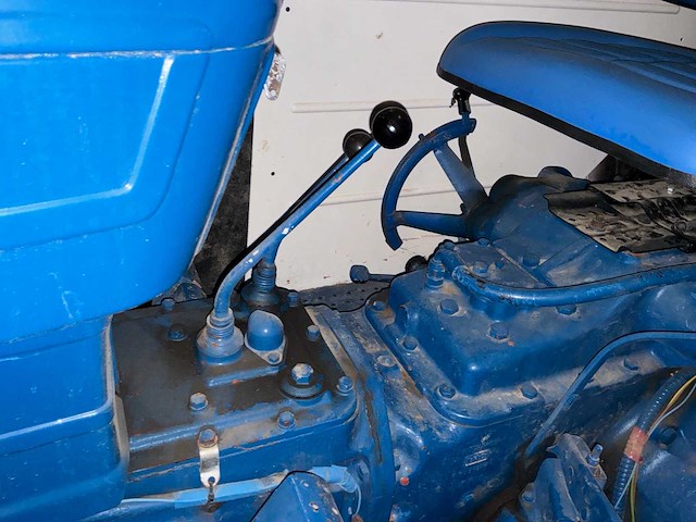 2wd landbouwtractor - afbeelding 3 van  16