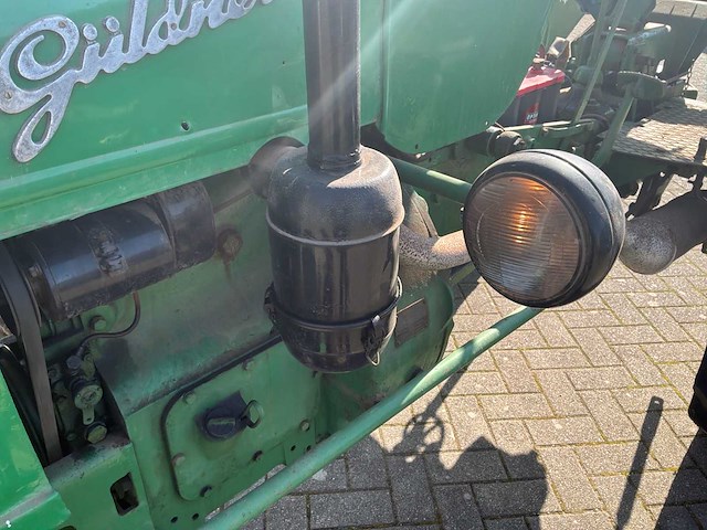 2wd landbouwtractor - afbeelding 17 van  36