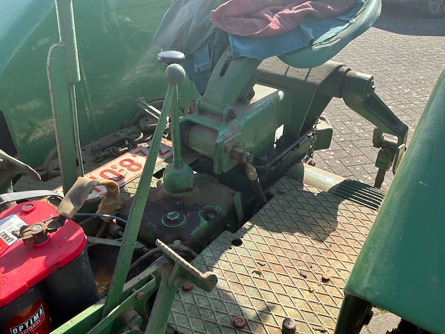 2wd landbouwtractor - afbeelding 21 van  36