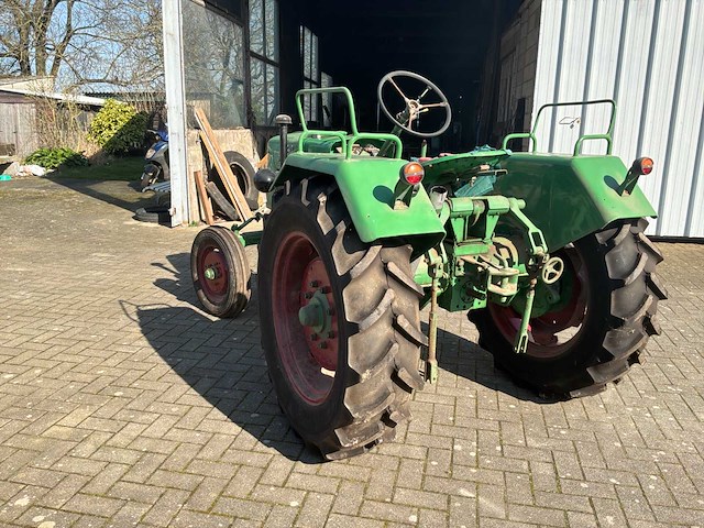 2wd landbouwtractor - afbeelding 3 van  36