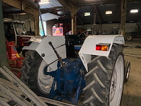 2wd landbouwtractor - afbeelding 1 van  2