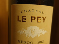 2x 1,5l chateau le pey 2012 - afbeelding 2 van  2