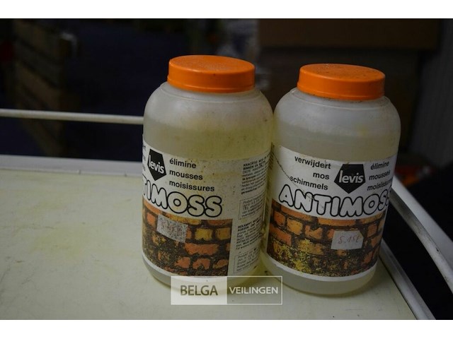 2x 1l levis verwijdert mos en schimmels - afbeelding 3 van  3