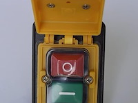2x 240v 4-pins nvr ontgrendelingsschakelaar - afbeelding 1 van  4