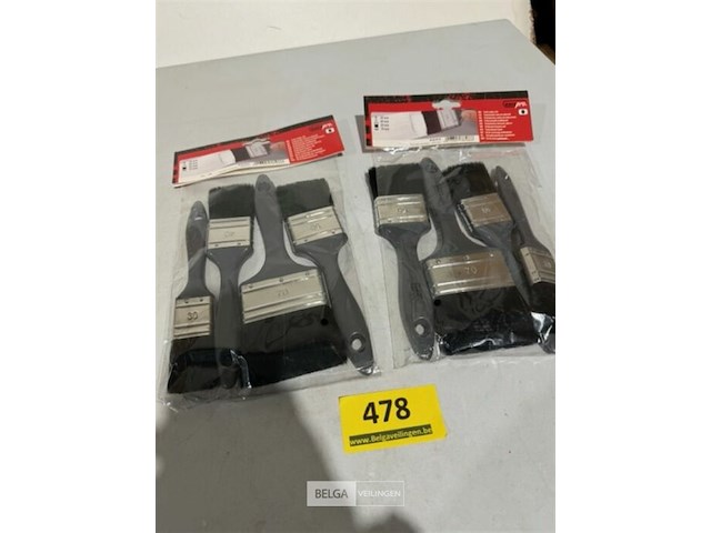 2x 4dlg verfset platte borstels 30-40-50en 70mm - afbeelding 1 van  3