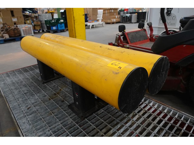 2x aanrijbeveiliging boplan (+-2m45 breedte) - afbeelding 4 van  4