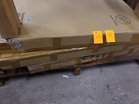 2x acacia tafel montreal - afbeelding 4 van  4