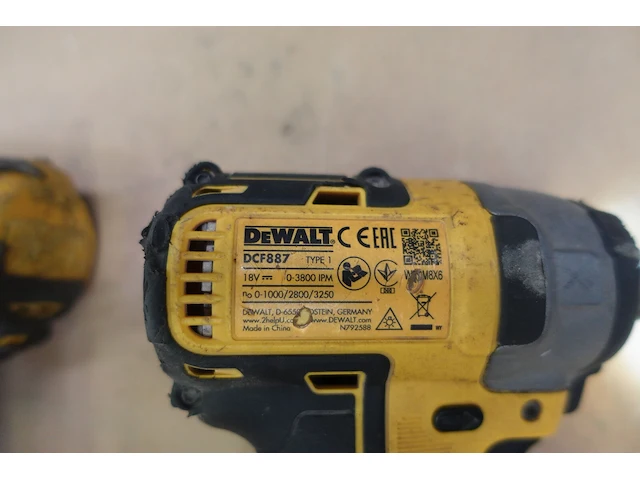 2x accu boorhamer dewalt - afbeelding 3 van  3