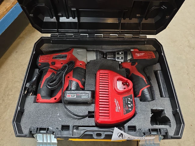 (2x) accu gereedschappen milwaukee m12 h en c 12... - afbeelding 1 van  10