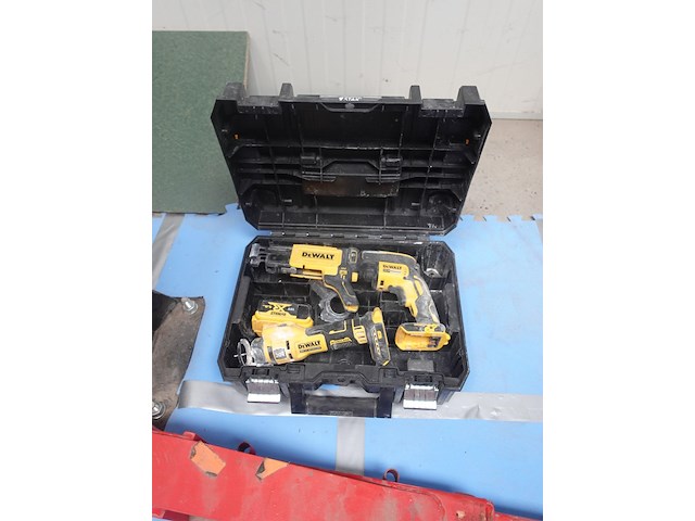 2x accu machine dewalt - afbeelding 1 van  4