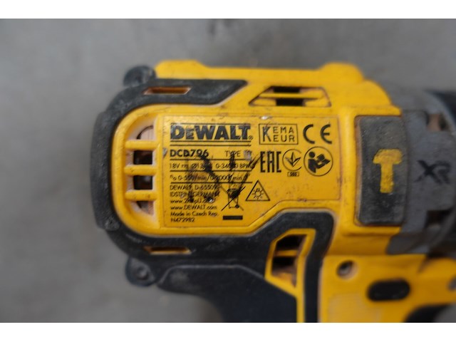 2x accu schroefmachine dewalt - afbeelding 3 van  6