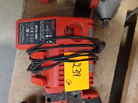 2x accu set milwaukee - afbeelding 4 van  6