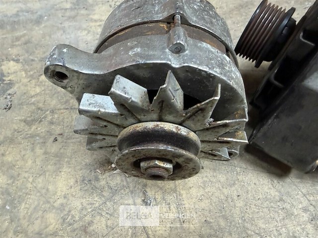 2x alternator mercedes - afbeelding 2 van  4
