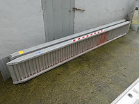 2x alu loopbrug - afbeelding 1 van  4