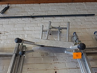 2x alu opstandtrap - afbeelding 1 van  3