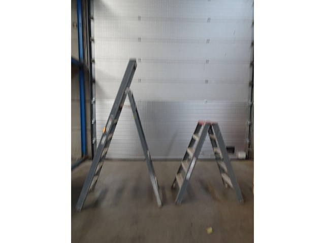 2x alu trapladder altrex - afbeelding 2 van  2
