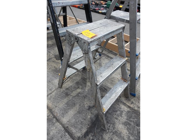 2x alu trapladder - afbeelding 2 van  3