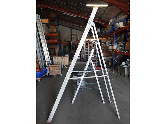 2x alu trapladder - afbeelding 2 van  4
