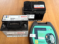 2x autobatterij en set sneeuwkettingen - afbeelding 2 van  5