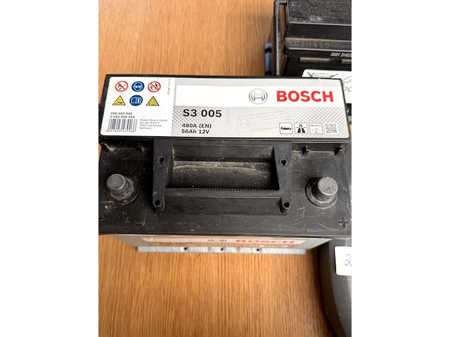 2x autobatterij en set sneeuwkettingen - afbeelding 4 van  5